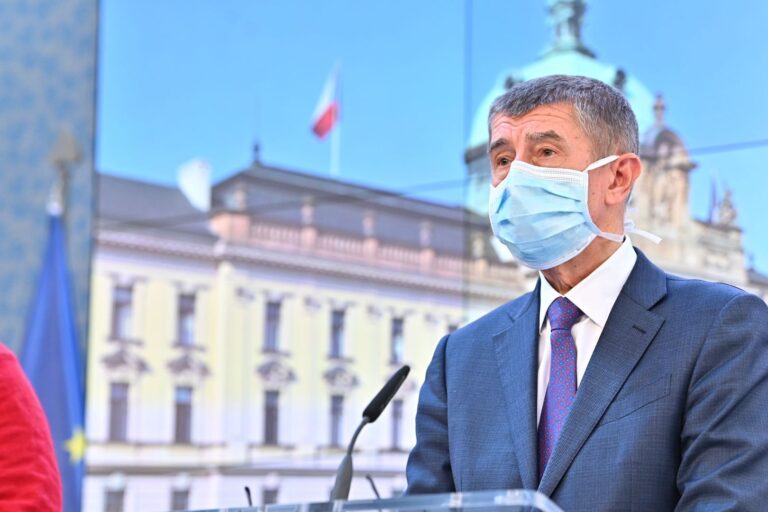 Babiš předložil konec superhrubé mzdy. Budou dvě sazby, bohaté zdaní víc