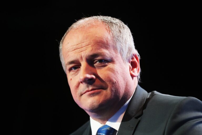 Díky promořenosti a očkování se vyhneme nastupující vlně, za rok to může být jinak, varuje Prymula