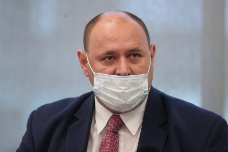 Noční schůzka: šlo o šéfa VZP?