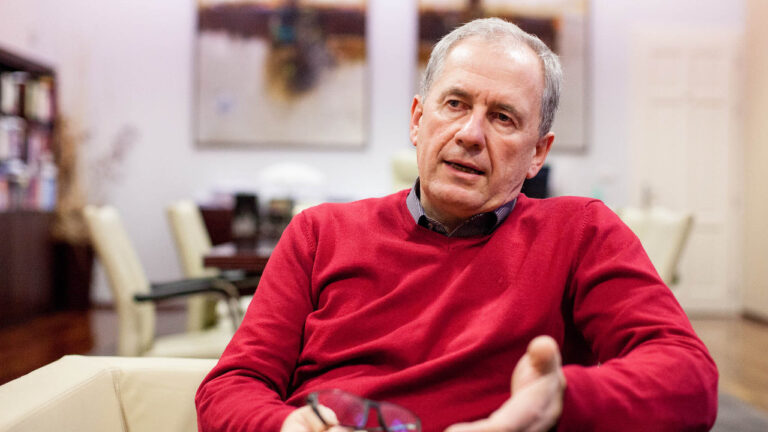 Lidé se proti opatřením mohou začít bránit, říká soudce Josef Baxa