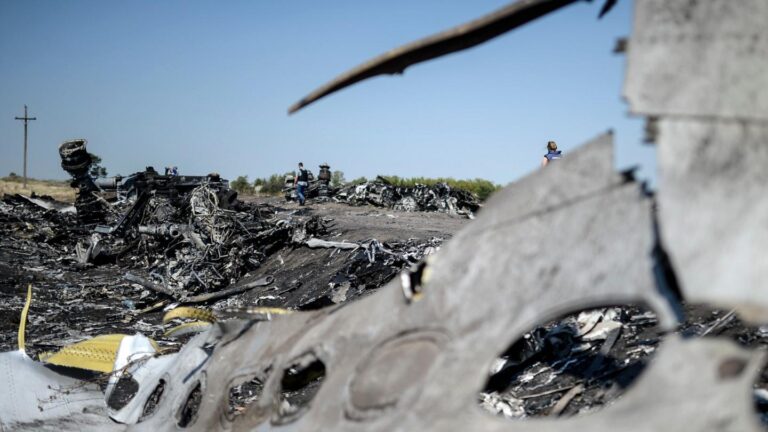 Sestřelení letu MH17: po šesti letech nebyl nikdo odsouzen