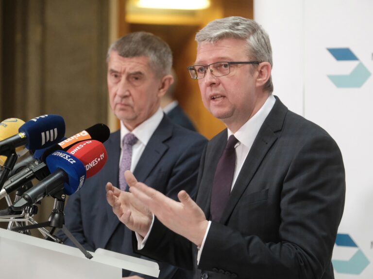 Havlíček představuje plán, jak budou Češi nakupovat na Vánoce