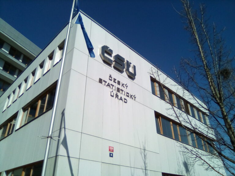 Kabinet znovu odmítl návrh STAN na přesun úřadů do regionů