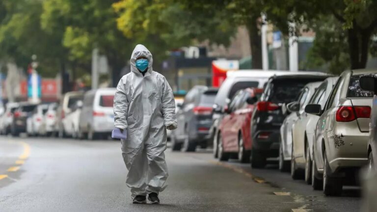 Koronavirem se v Německu nakazilo dalších 22.268 lidí