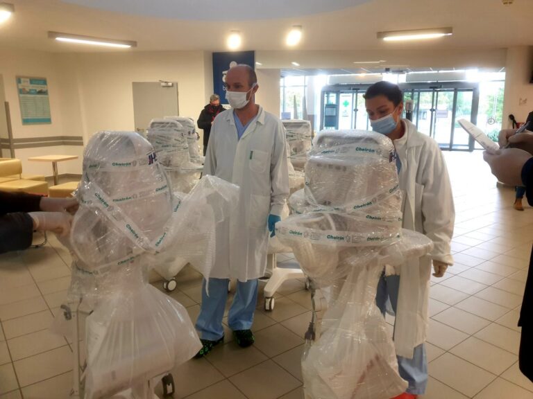 Zdravotnický personál v Belgii prchá z nemocnic, píše AFP