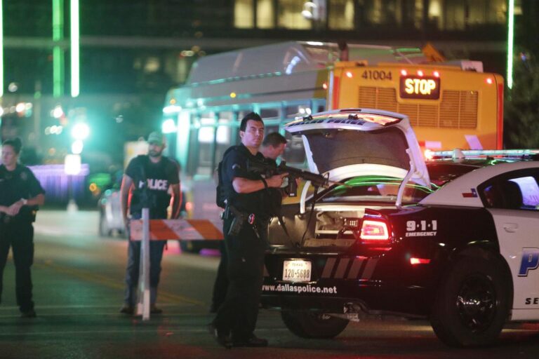Při střelbě v bowlingovém centru v USA zemřeli tři lidé