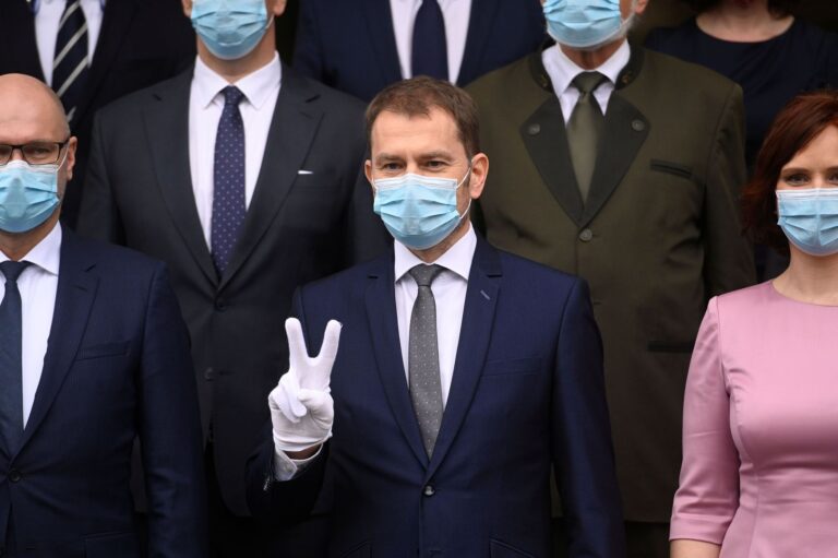 Slovenský premiér Matovič potvrdil, že se nakazil koronavirem