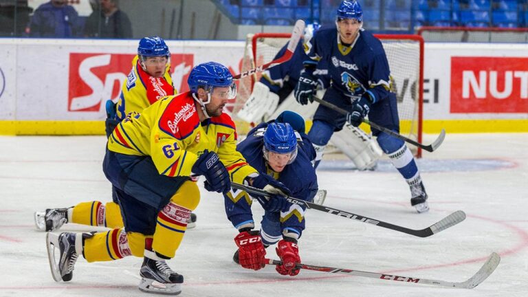 České Budějovice zabojují o první domácí výhru proti Spartě