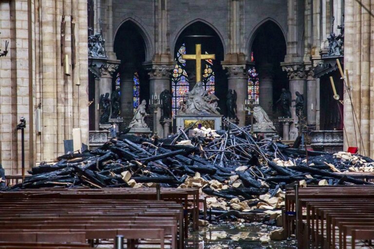 Finanční tíseň kvůli koronaviru tíží francouzské katedrály