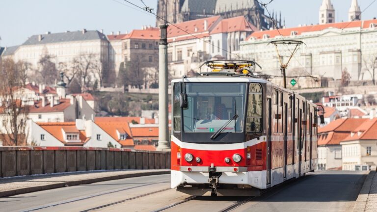 Vedení DPP se s odbory domluvilo na navýšení mezd zaměstnanců