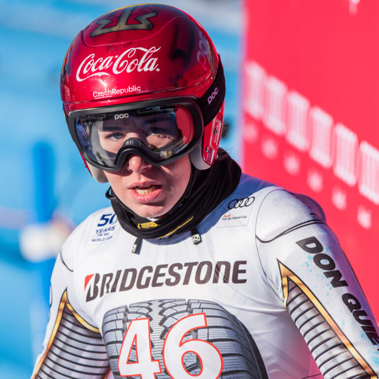 Ledecká a Dubovská vedou desetičlennou nominaci na MS