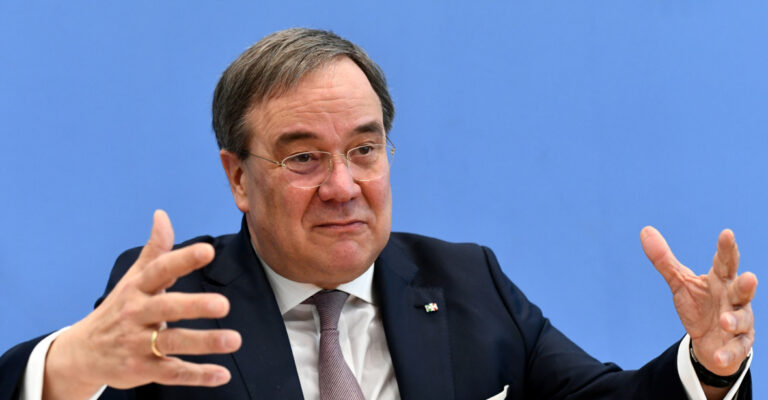 Německou vládní CDU povede Armin Laschet