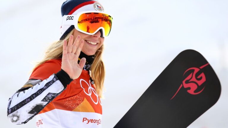 Příznivá prognóza. Ledecká z MS na prknech medaile přiveze