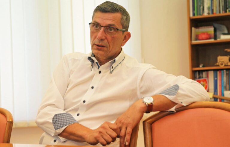 Ústavní stížnost na obnovení nouzového stavu bude ve čtvrtek