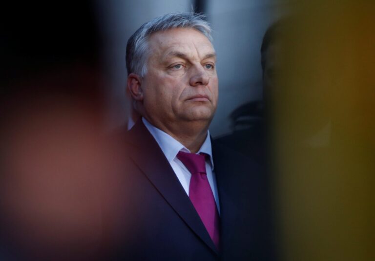 Nové spojenectví v Evropském parlamentu? Fidesz se dle Orbána spojí se stranami z Itálie a Polska