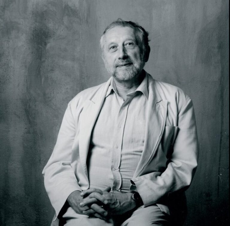 Zemřel humorista, básník a zpěvák Jan Vodňanský