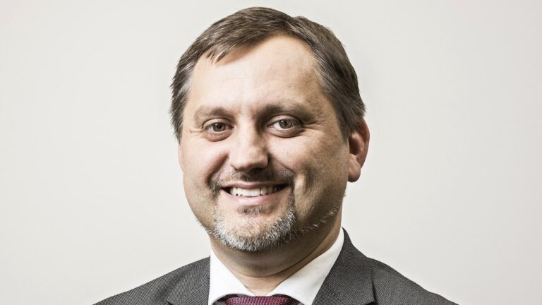 Rafaj: Obáváme se, že nárůsty budou po Velikonocích větší. Firma je dneska bezpečnější než běžný život