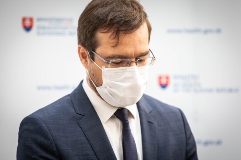 Slovenský ministr zdravotnictví rezignuje, koalice urovnala krizi