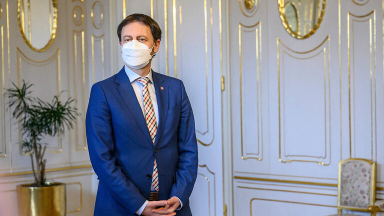 Slovensko vyhostí tři ruské diplomaty, vyjádřilo tak i solidaritu s ČR