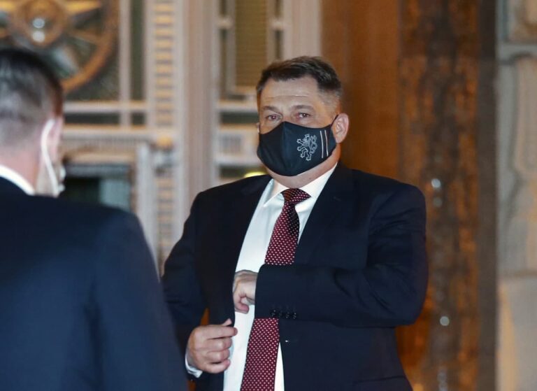 Rusko žádá snížení počtu pracovníků české ambasády najatých na místě