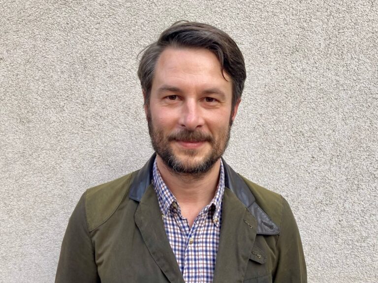 Očkovat děti je velice důležité. Ke kolektivní imunitě se bez nich nedostaneme, říká biochemik Trnka