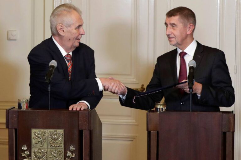 Kontroverze v české politice jako ukazatel začátku parlamentních voleb.