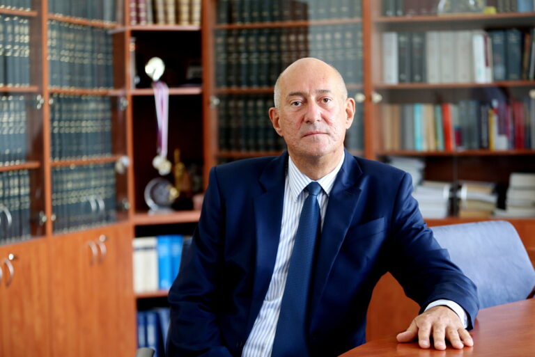 Jsem pro dohody o trestech, pozvánku na Hrad neodmítnu, plánuje nejvyšší žalobce