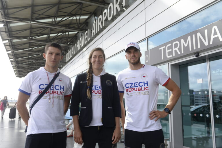 Na olympijské hry se nominovalo 116 českých sportovců, první do Tokia letí vodní slalomáři