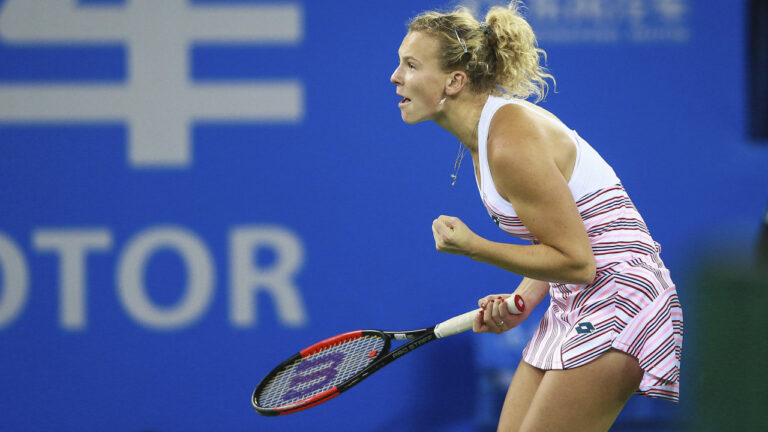 Věřila jsem si a spadlo mi tam skoro všechno, komentovala Siniaková hladký postup do čtvrtfinále