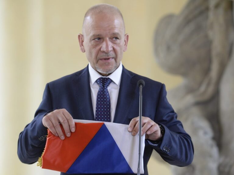 Kulhánek: Baloun bude dál velvyslanec, osud ambasády nechci předjímat