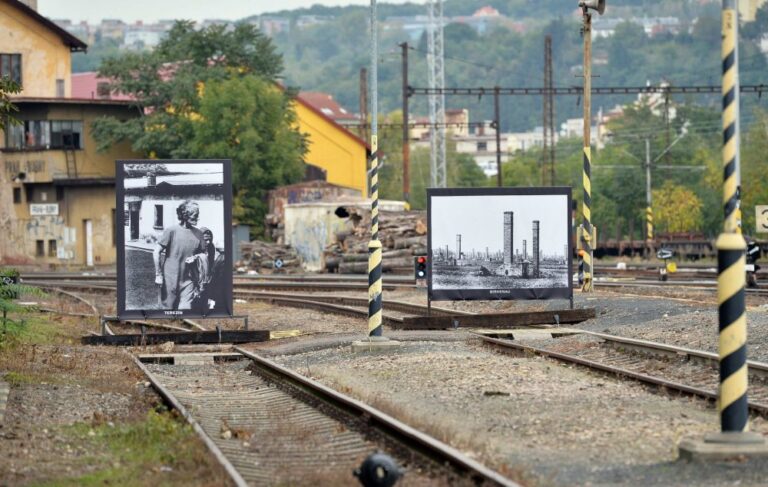 Kulturní a vzpomínkové akce připomenou 80. výročí zahájení deportací Židů