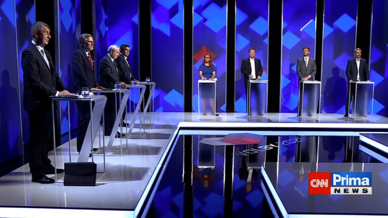 Fiala vyčítal drahotu Babišovi, kterému chyběl Bartoš a odmítl „50 pohlaví“