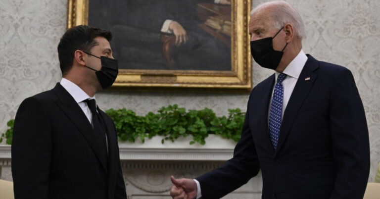 Ukrajina jako šance pro Bidena. Setkání vůdců obou mocností.