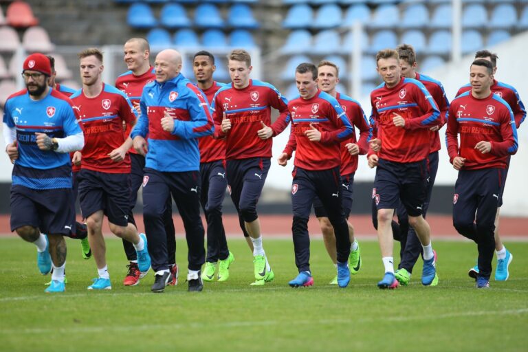 Fotbalisty čeká s Walesem klíčový duel v boji o druhé místo v kvalifikaci MS