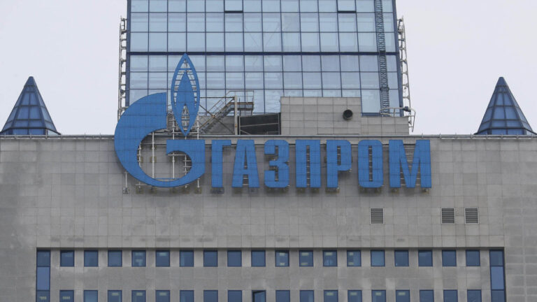 ,Rozhodnutí ve prospěch Kremlu.‘ Ruský Gazprom zastavil tranzit plynu pro Maďarsko přes Ukrajinu