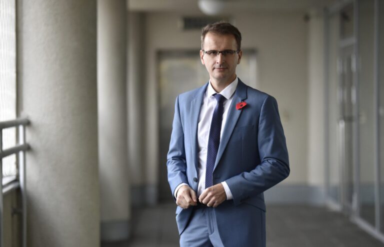 Hejtman Zlínského kraje Radim Holiš (ANO) se vzdá poslaneckého mandátu