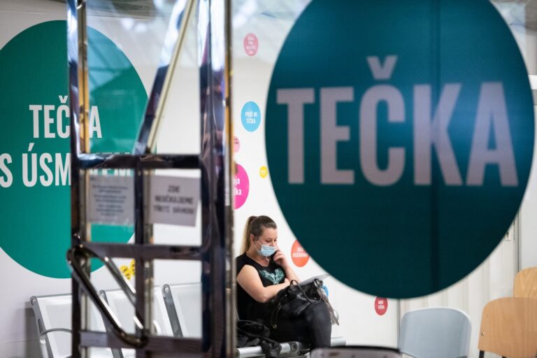 V Česku opět roste zájem o očkování proti covidu-19. ‚Je to kombinace vlivů,‘ zní z ministestva