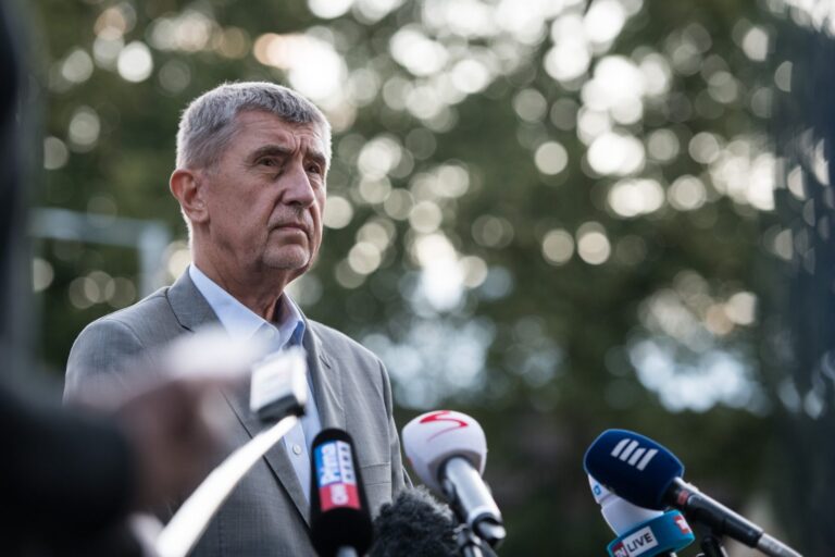 Myslím, že si pan premiér vymýšlí, říká novinářka z týmu Pandora Papers o Babišových vyjádřeních