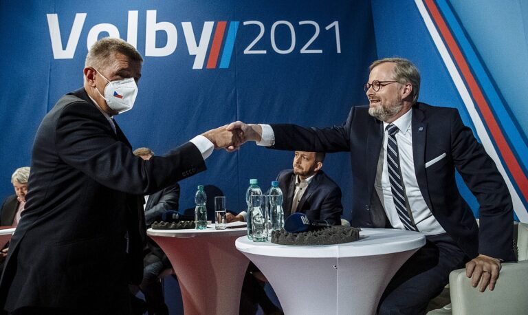 První průzkum po volbách: mezi ANO a Spolu remíza, ostatní ztrácejí