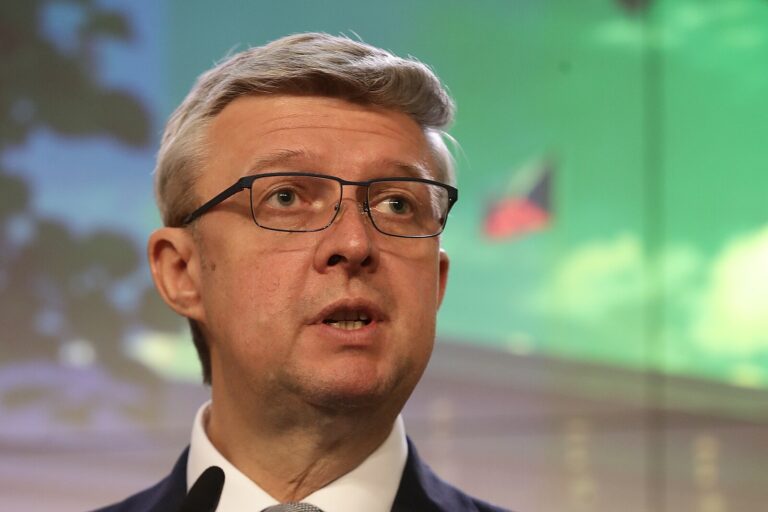 Fiala se ohradil proti Havlíčkovu obvinění ohledně výzvy k potravinářům