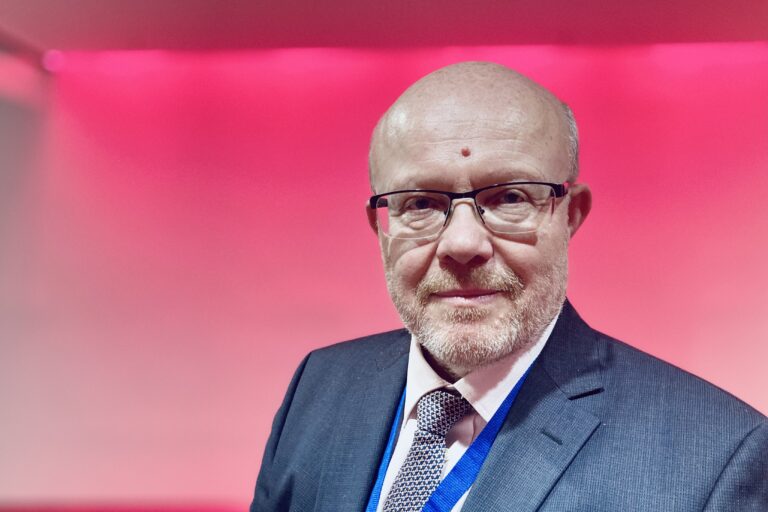 Vlevo dole: Skončí Válek dřív, než bude jmenován ministrem zdravotnictví?