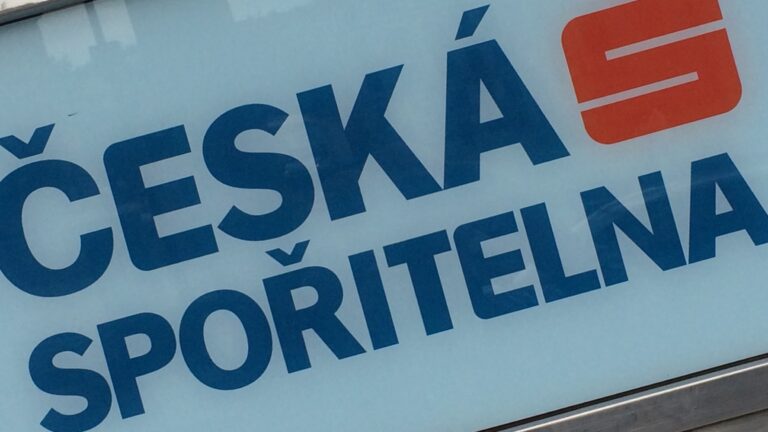 Bankou roku se stala Česká spořitelna, pojišťovnou Kooperativa