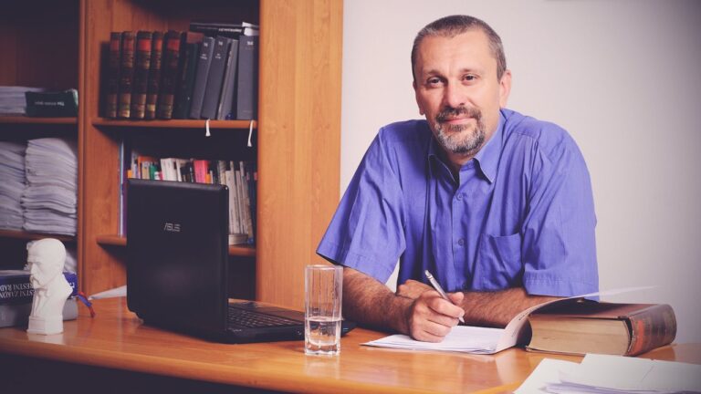 Piráti schválili nominaci Šalomouna na ministra pro legislativu