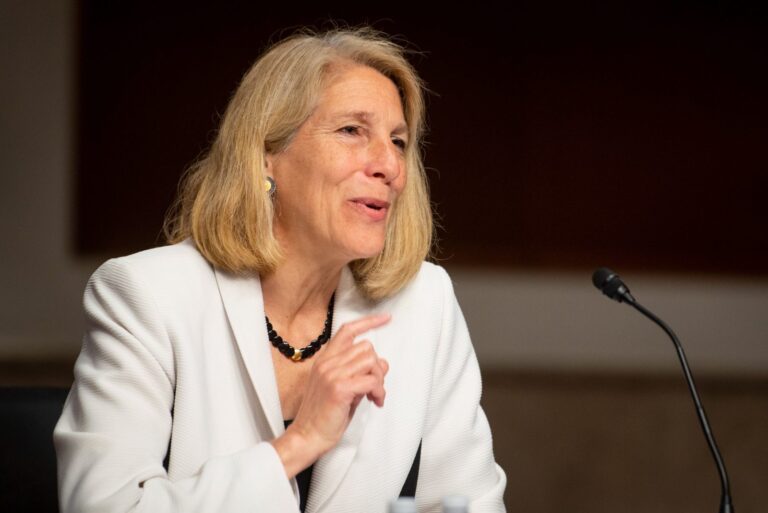 Krok k ukončení konfliktu? USA vysílají vysoce postavenou diplomatku řešit rusko-ukrajinský spor