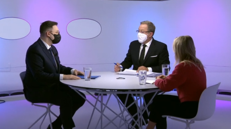 Evropa musí být připravena, řekla Charanzová k situaci na ukrajinské hranici. Podle Lipavského se NATO chystá na všechny scénáře