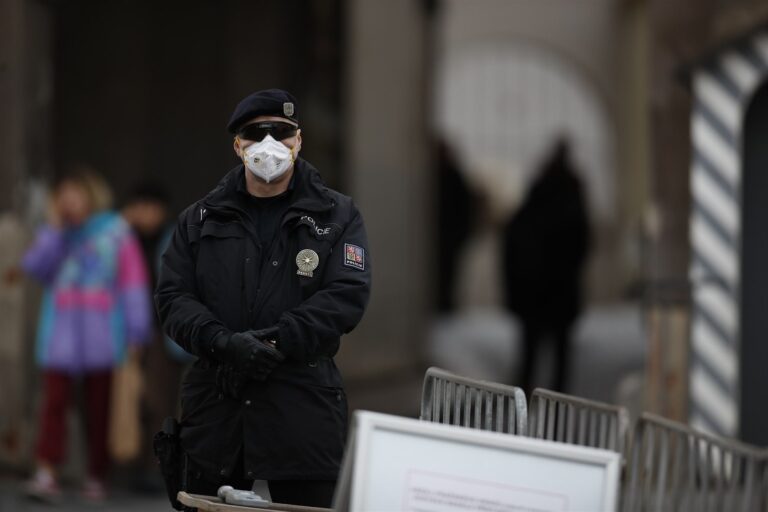 Hrad se musí hlídat, ať je tam Zeman, nebo není, uvedla policie
