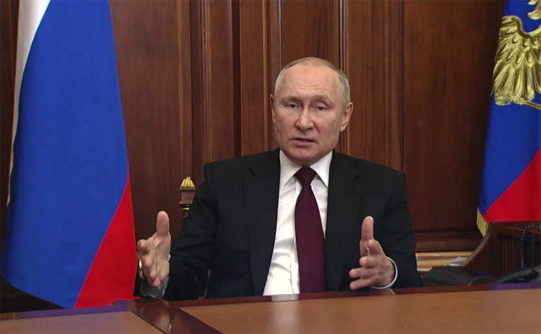 Masky byly shozeny. Co čeká Evropu?