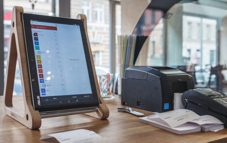 Vláda váhá, co s „Babišovou“ EET. Návrh je, aby zůstala dobrovolná