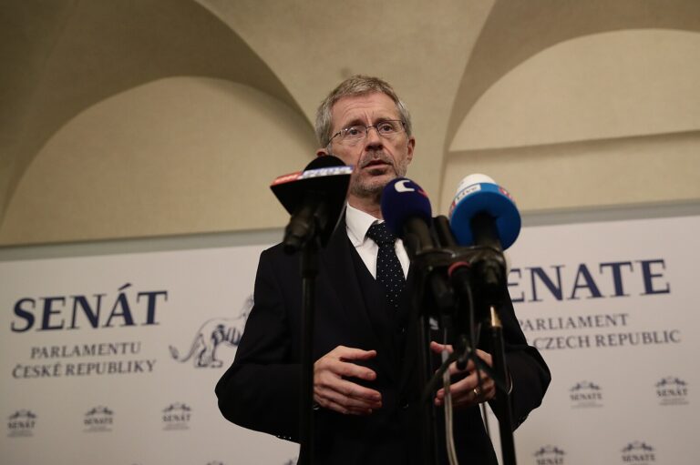 Vystrčil věří, že se mu podaří mandát v obvodu Jihlava obhájit