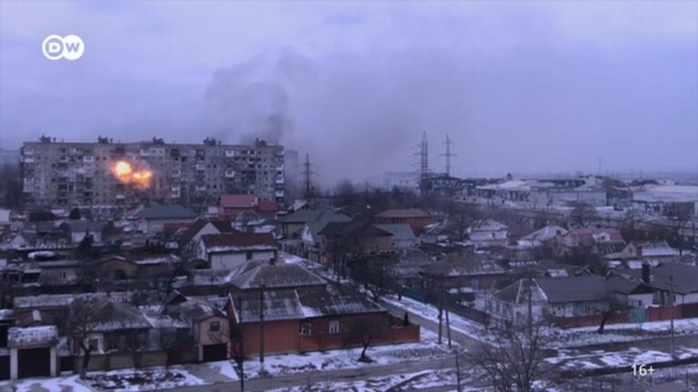 Mariupol hlásí 10.000 mrtvých civilistů, ruská mise Nehammera průlom nepřinesla